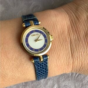 Cute Authentic GUCCI ladies watch 💖